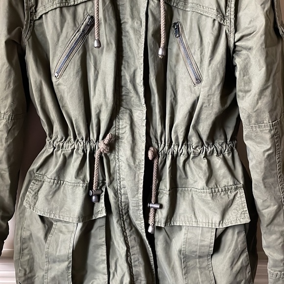 NWOT ASOS parka Khaki mid length size 8 - Picture 3 of 10